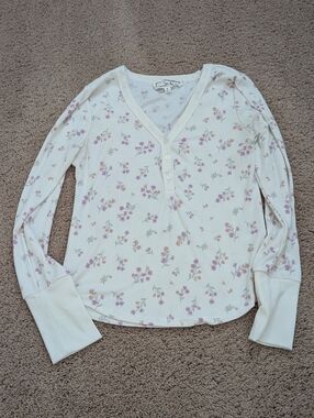 Hippie Rose White Long-Sleeve Ribbed Henley with Pink Floral Print